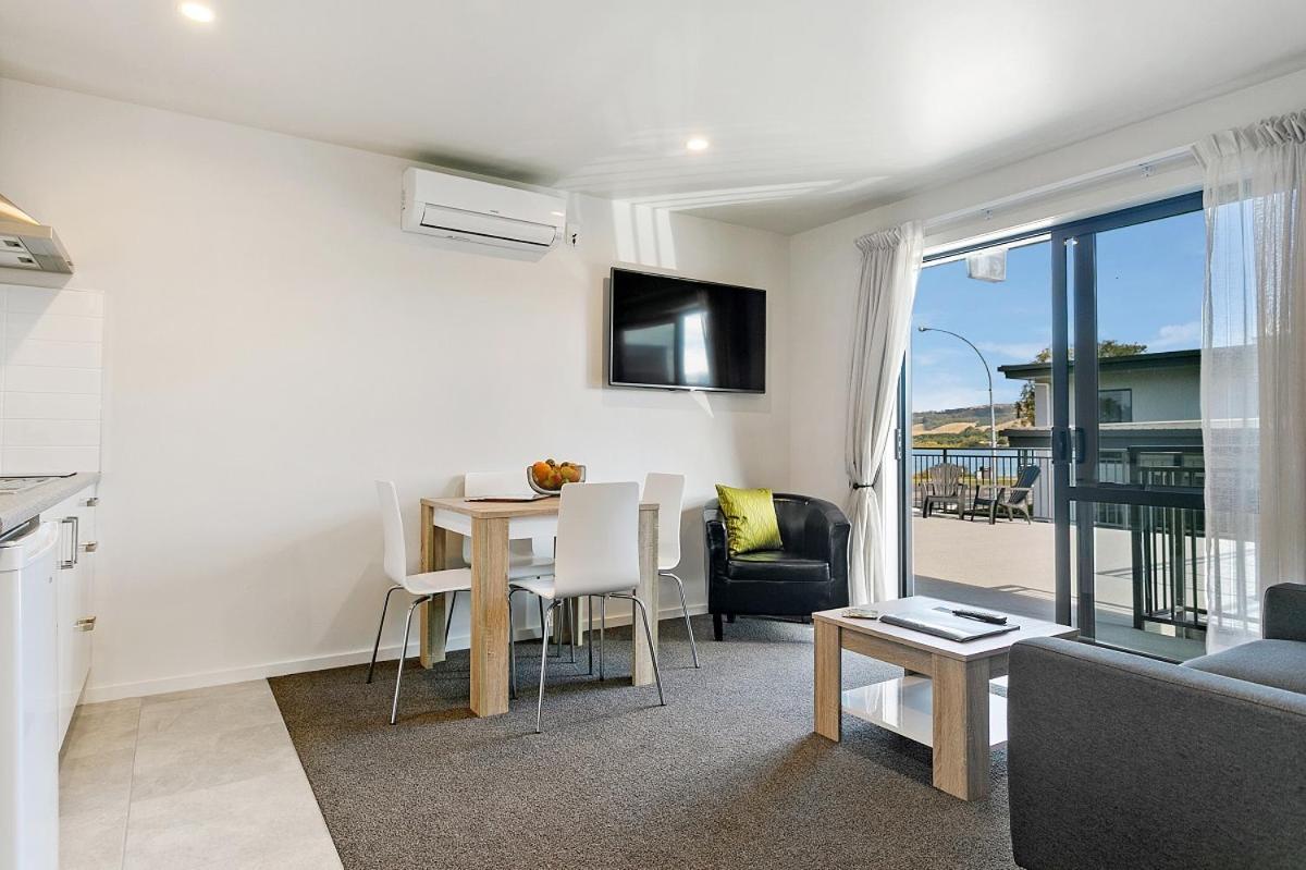 Acacia Lake View Motel Taupo Eksteriør bilde